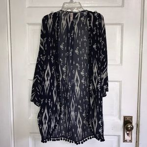 White and blue Kimono